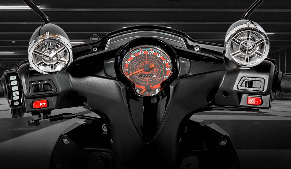 Moto cub BLIZT 125 detalle del tablero