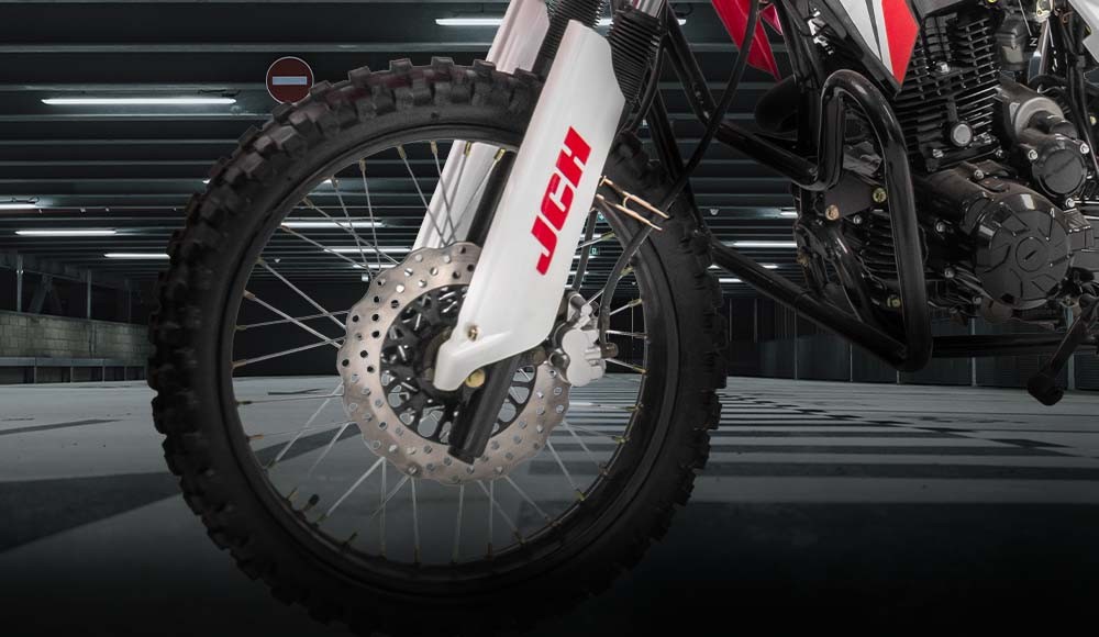 Moto todo terreno MRX 200 PRO parte delantera