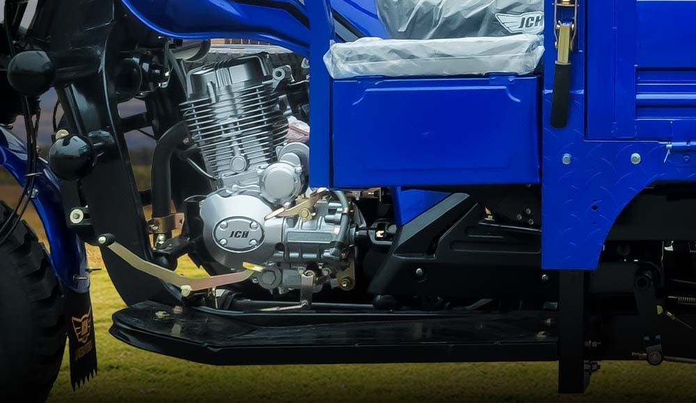 Moto carguero JCH 250E parte del motor