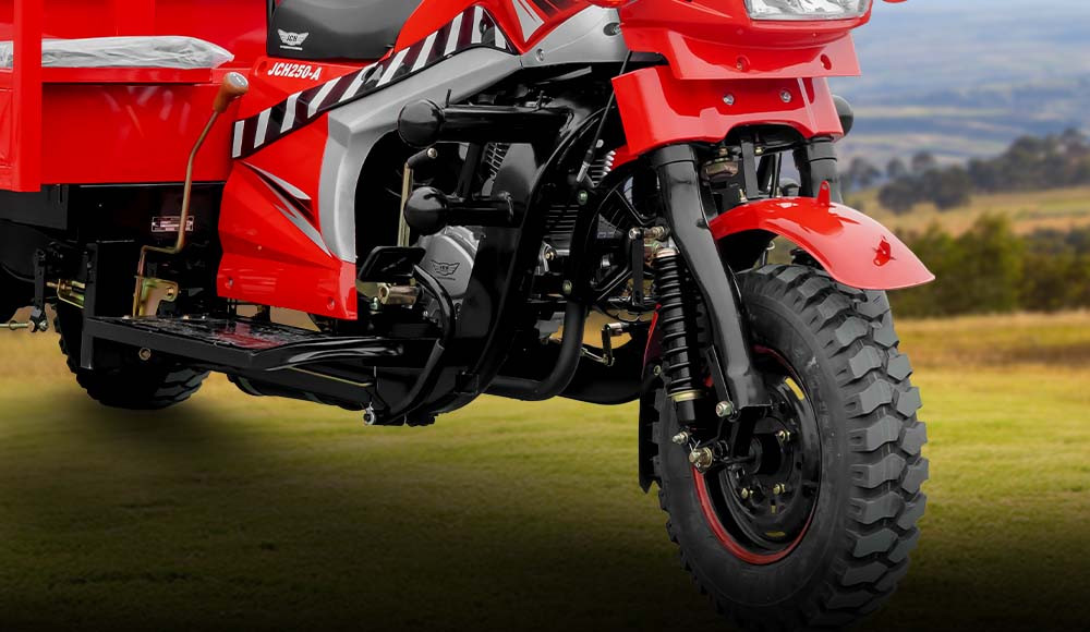 parte delantera de la Moto carguero JCH 250A
